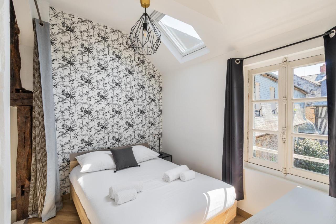 LE PETIT MARIUS - Cocon au cœur du centre-ville historique Rennes Extérieur photo